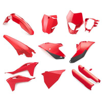 Plastic parts kit