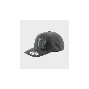 Accelerate Curved Cap