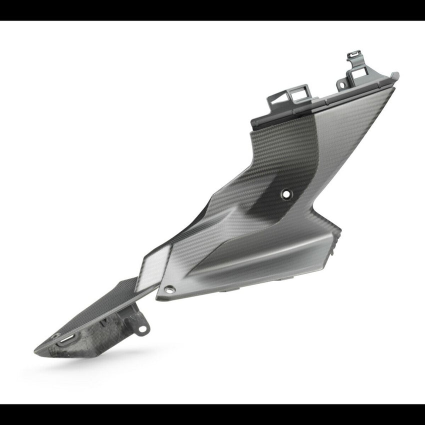 Fuel tank fairing